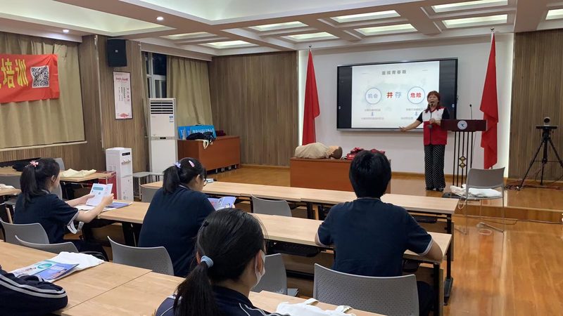 网络课程视频的清晰度可以通过以下公式进行计算：